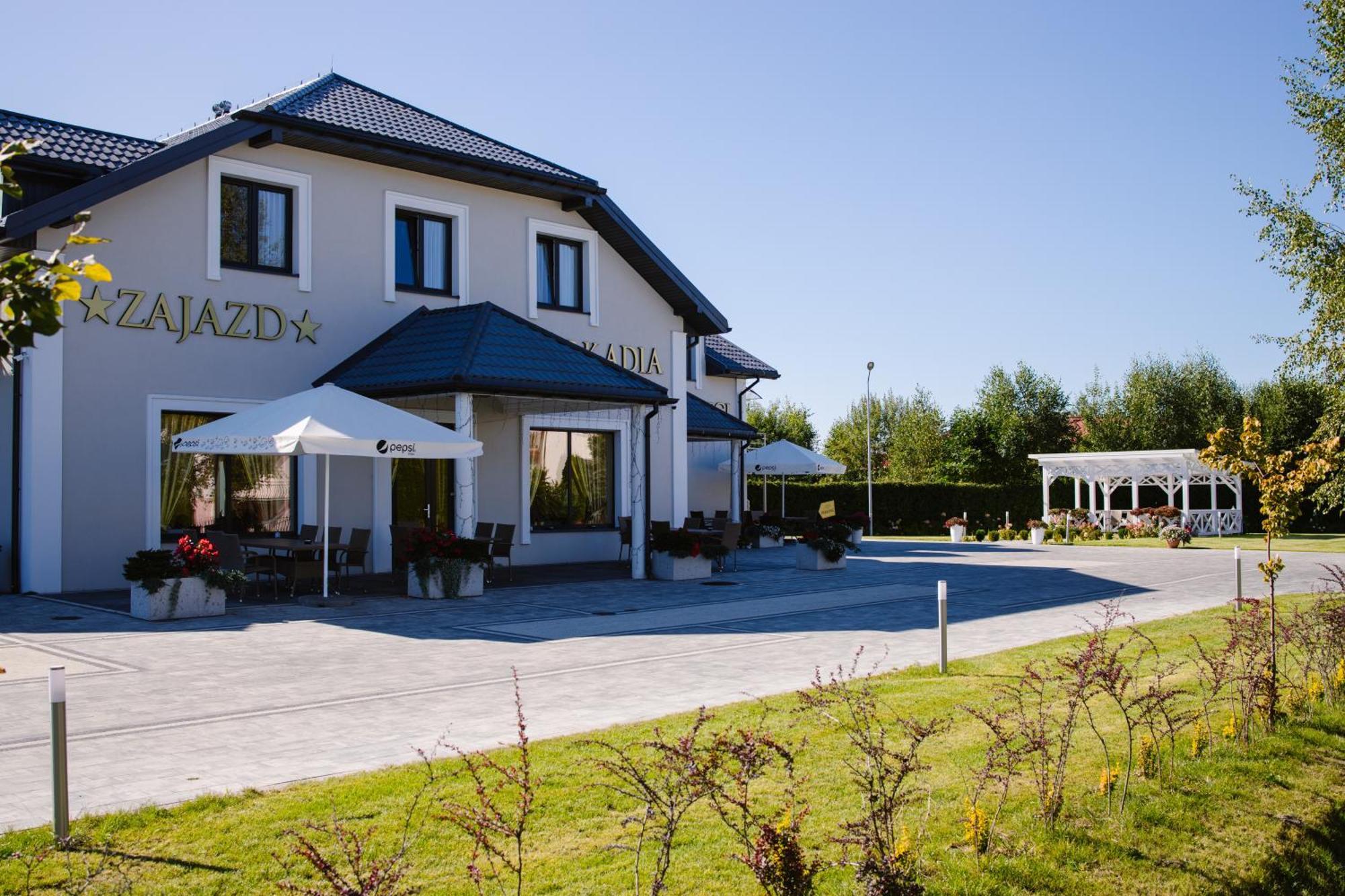 Zajazd Arkadia Siemiatycze Exterior photo
